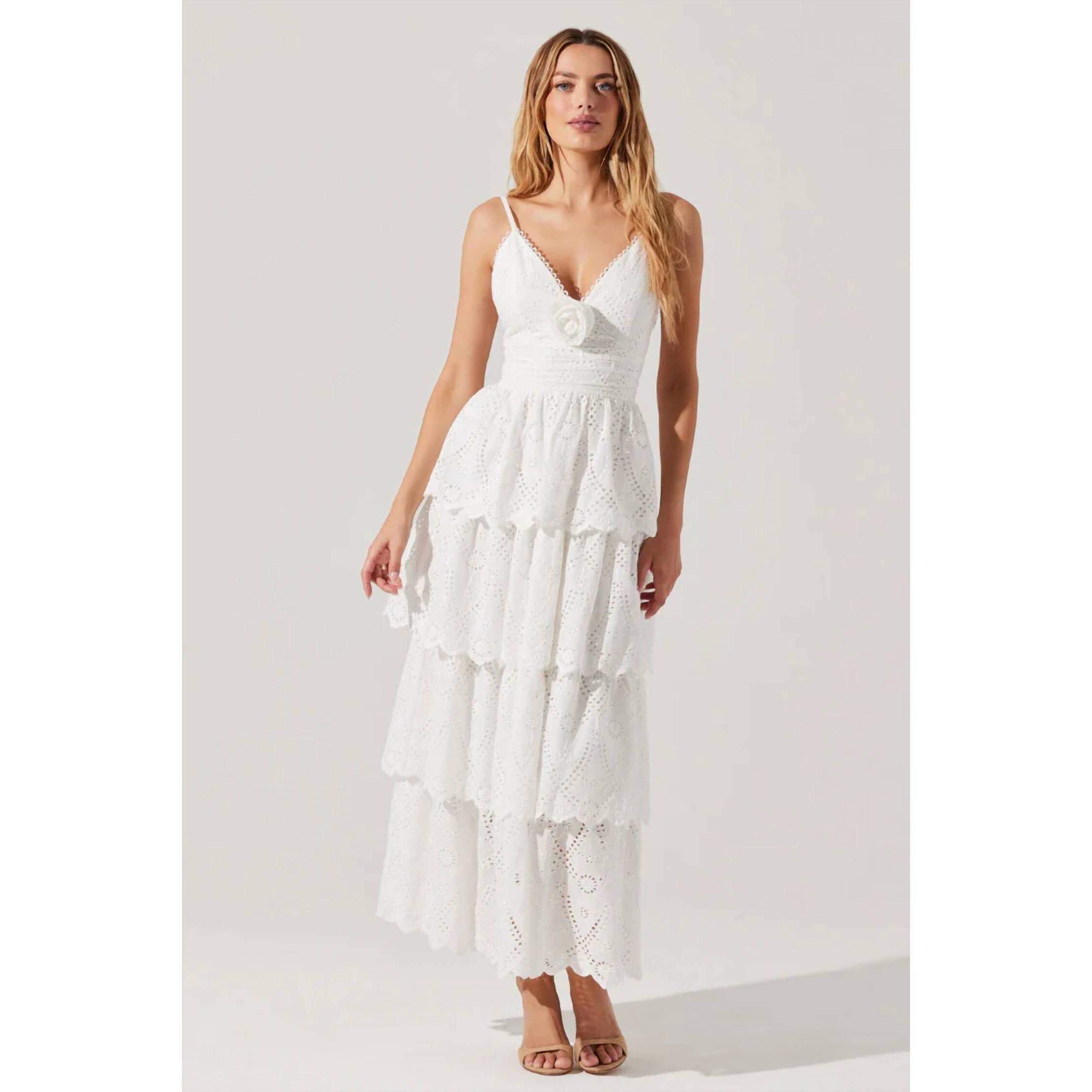 New Astr Faeryn Eyelet Tiered Maxi Dress In White